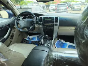 Toyota 4-Runner Limited 2008 Blue