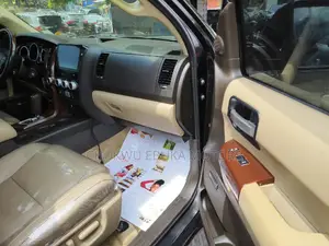 Toyota Sequoia 2015 Black