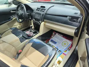 Toyota Camry 2012 Gray