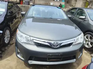 Toyota Camry 2012 Gray