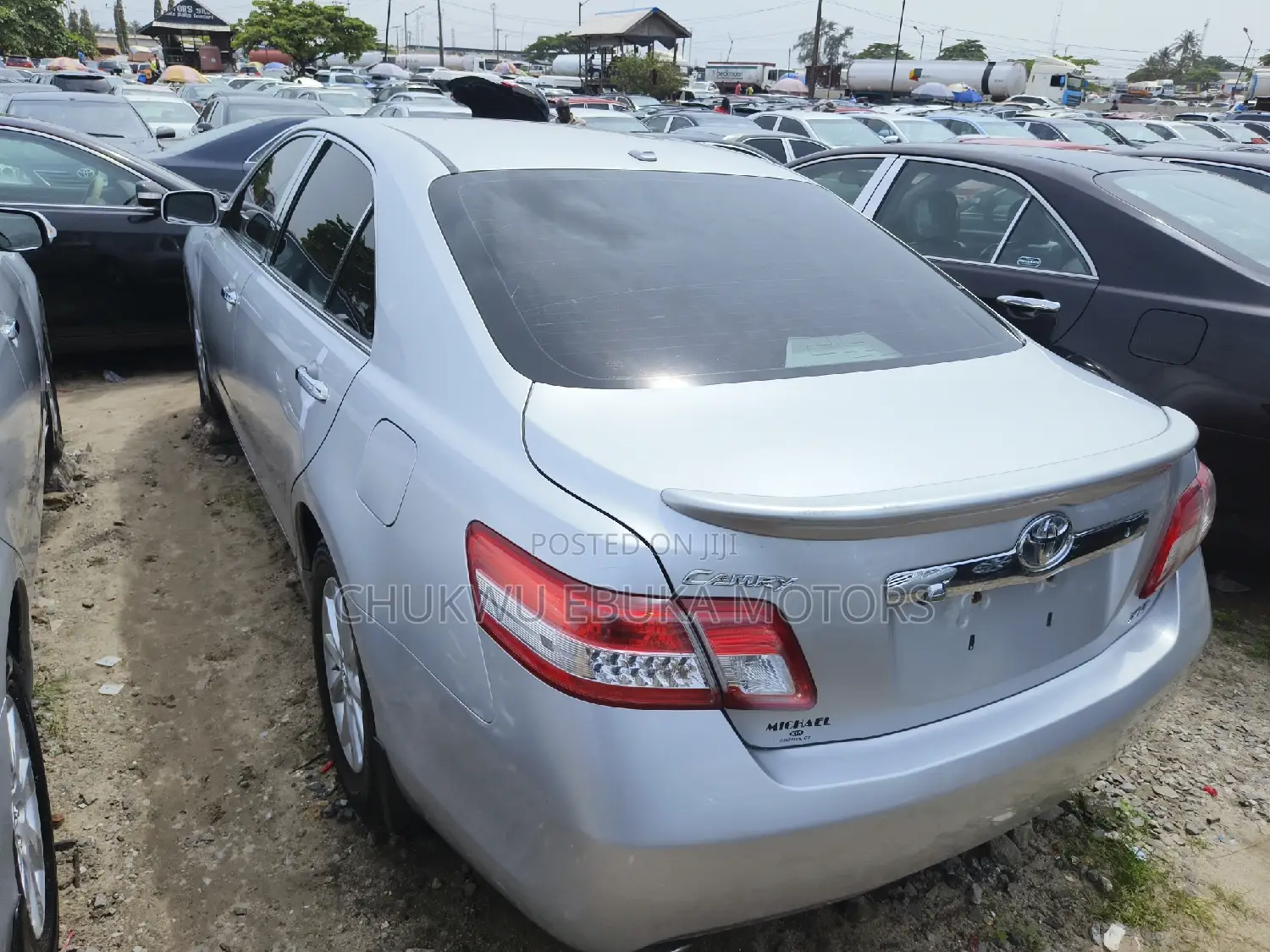 Toyota Camry 2011 Silver