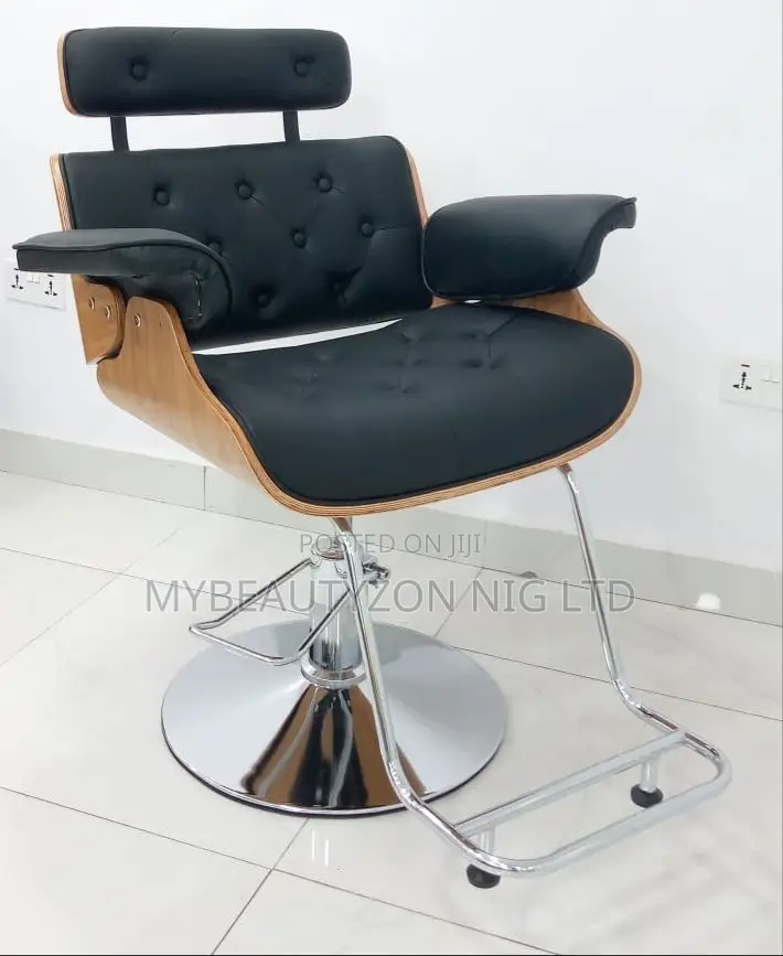 Executive Salon Chair