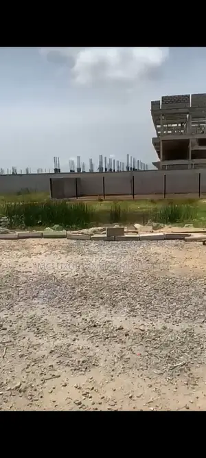 Spacious Land Measuring 115000 Selling Hot at Lekki