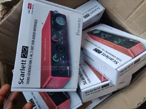 Scarllet 2i2 Sound Card