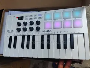 Studio Mudi Keybord M-Wave 