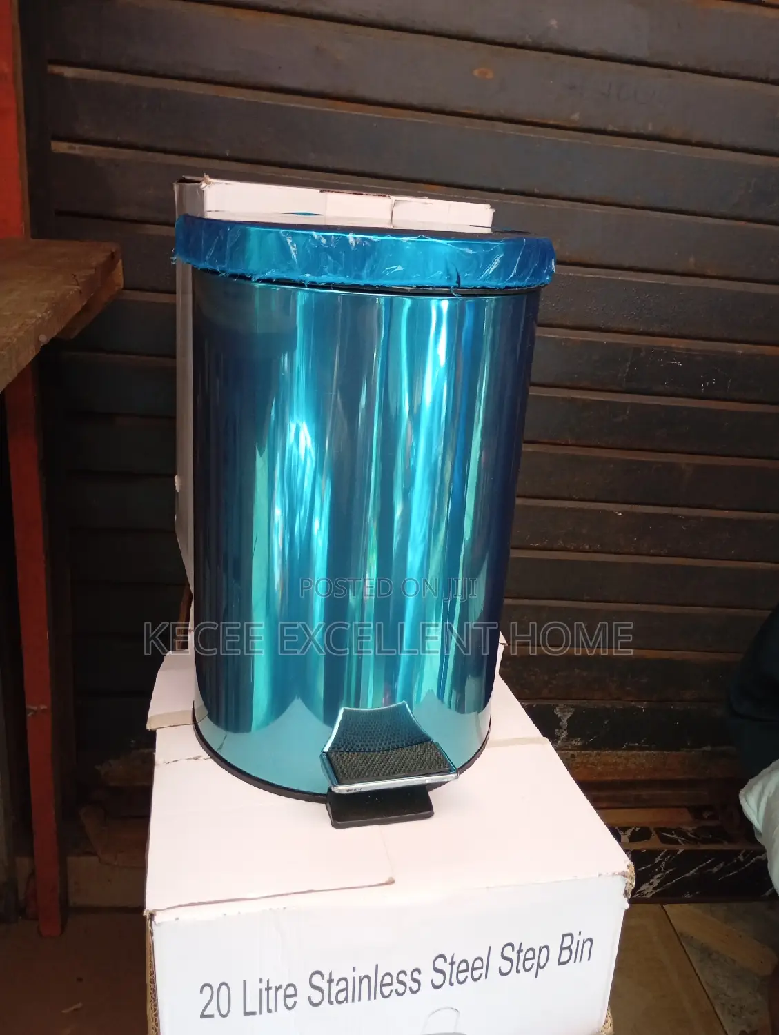 20 Liters Stainless Pedal Bin