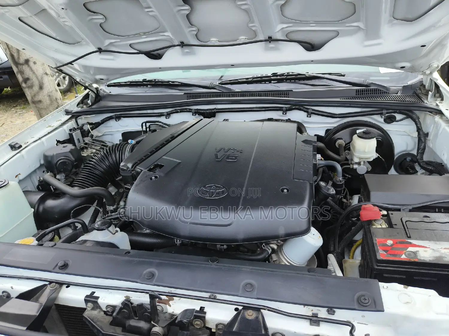 Toyota Tacoma 2015 White
