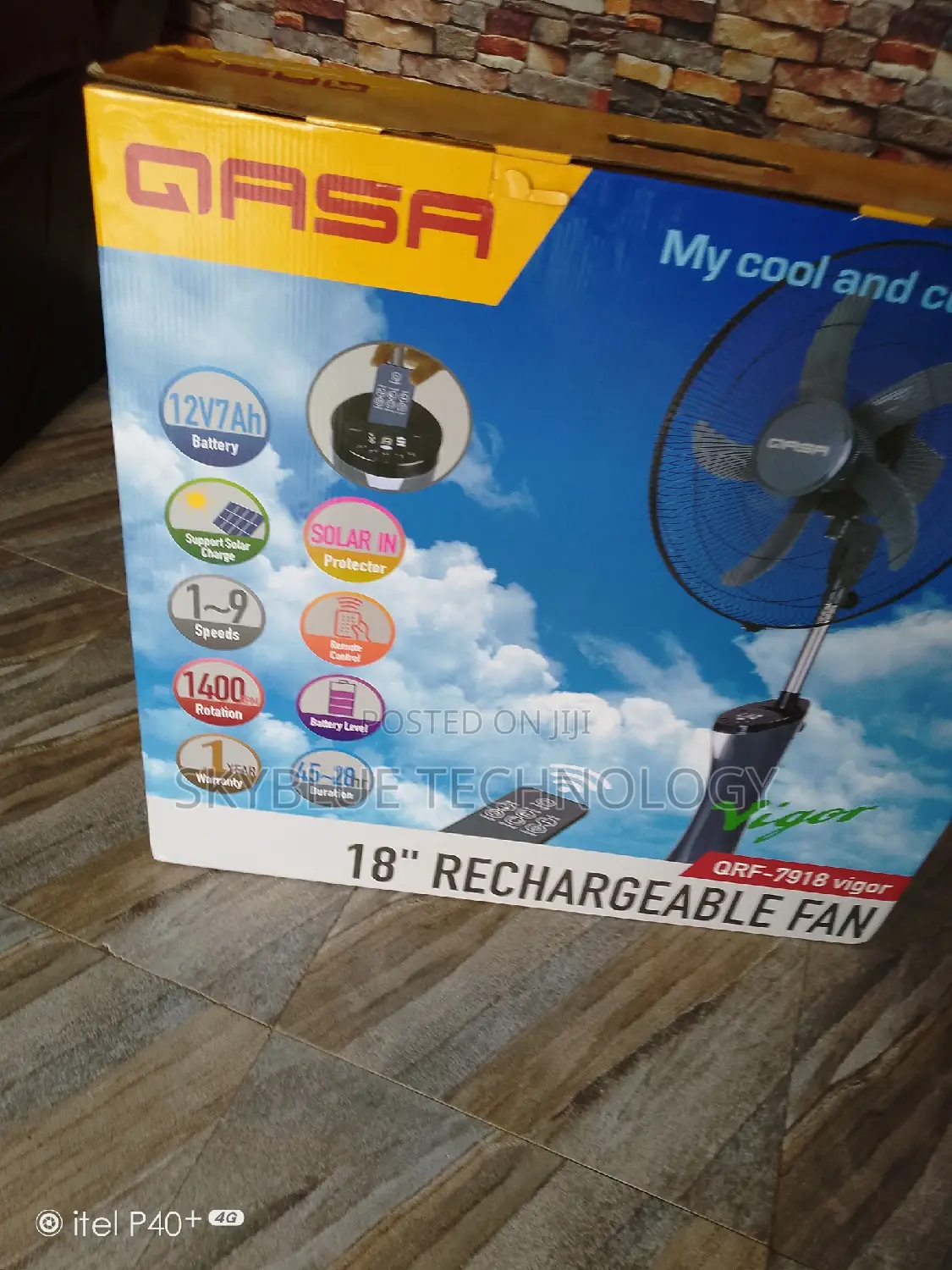 Long Lasting QASA 18inch Rechargeable Standing Fan