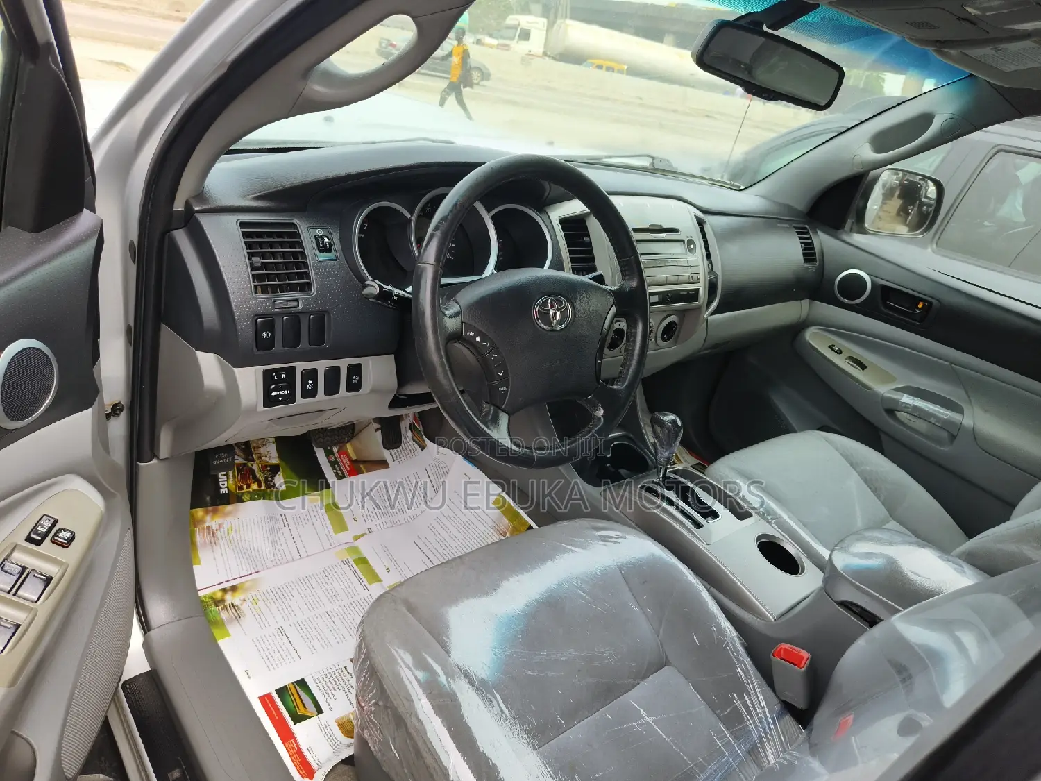 Toyota Tacoma Double Cab V6 Automatic 2010 Silver
