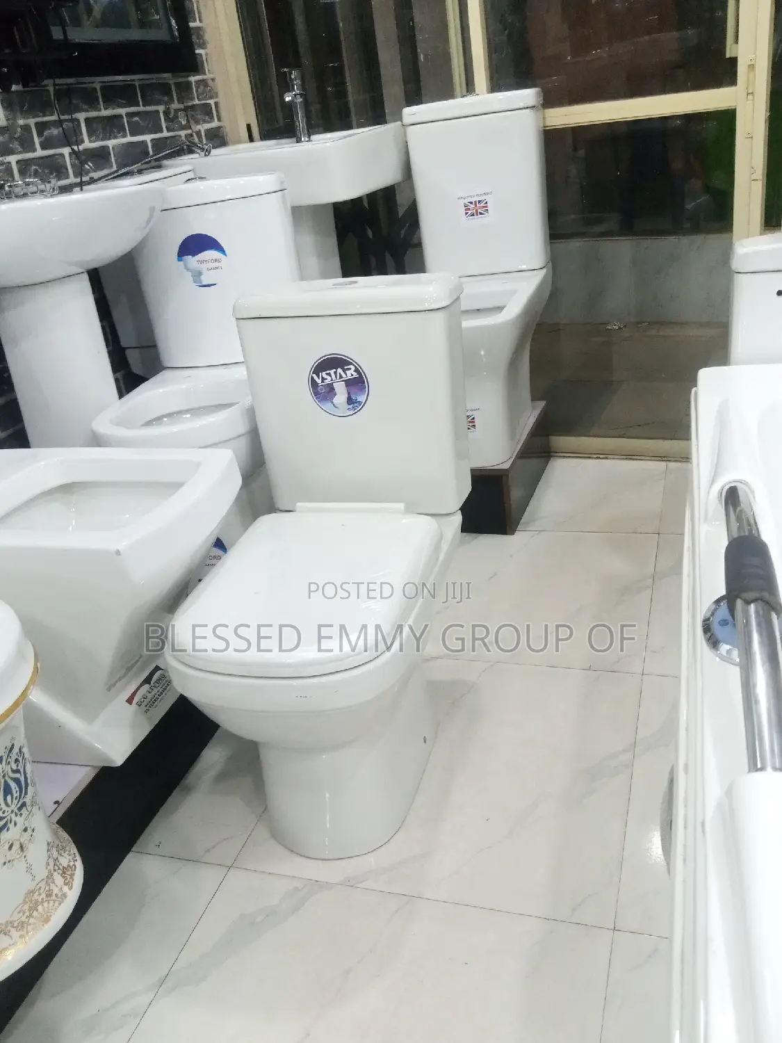 Vstar Wc Set Square Shape