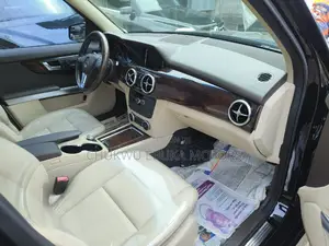 Mercedes-Benz GLK-Class 2015 Black