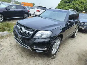 Mercedes-Benz GLK-Class 2015 Black