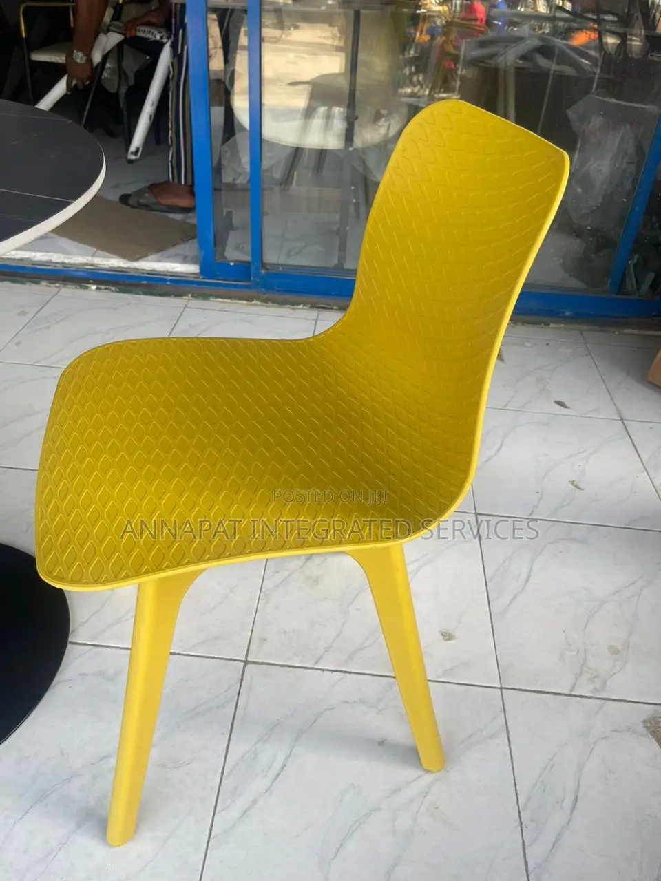 Beautiful Restaurant Chair