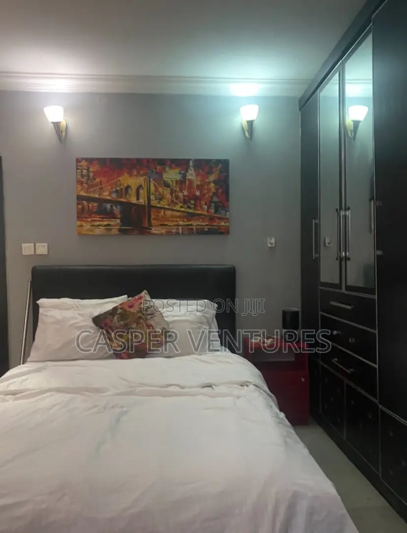 Sparkling Classy Studio Apartment