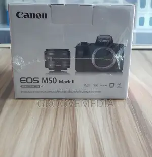 Canon Eos M50 Mark II With 15-45mm Lens