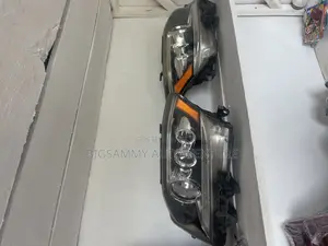 Lexus GX 460 2014/2015 Headlamp / Headlight