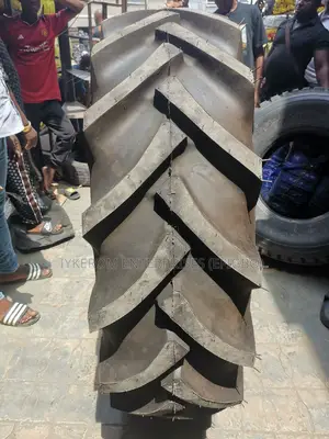 Catapillar Tyre 16.9 30