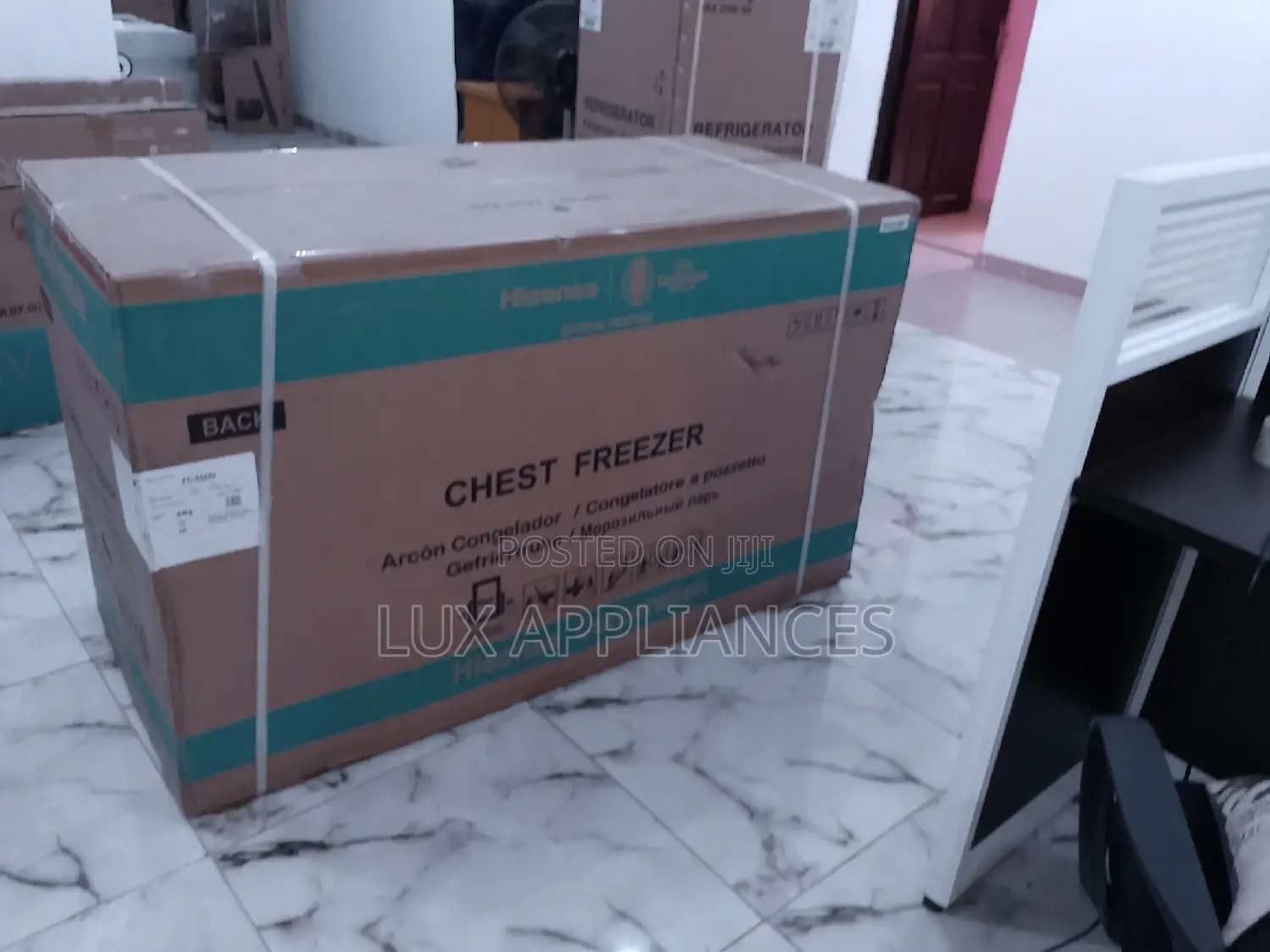 Environmental Friendly Hisense 420 Chest Freezer