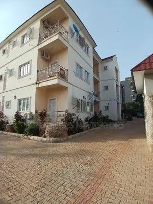 3bdrm Block of Flats in Life Camp for sale
