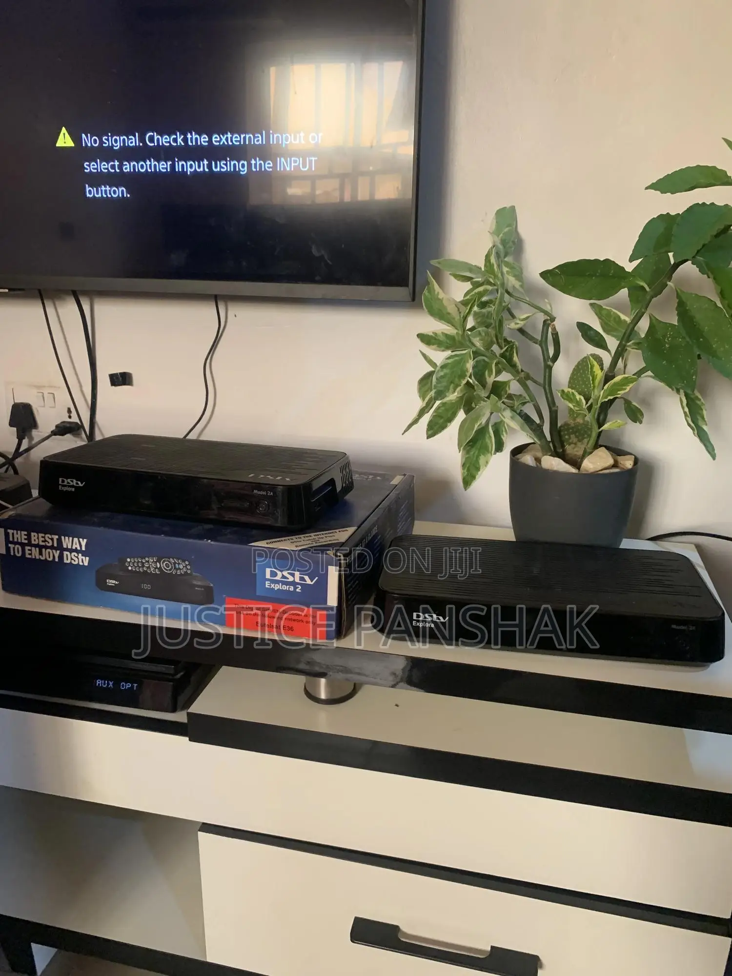 DSTV Explora 2a