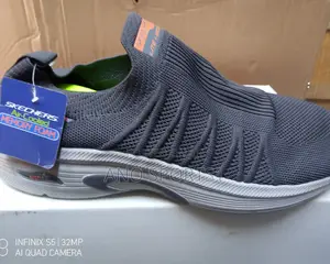 Arc Fit Skechers