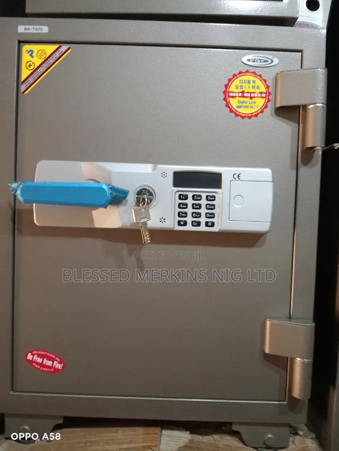 F&F Fire Proof Safe Bs-t670