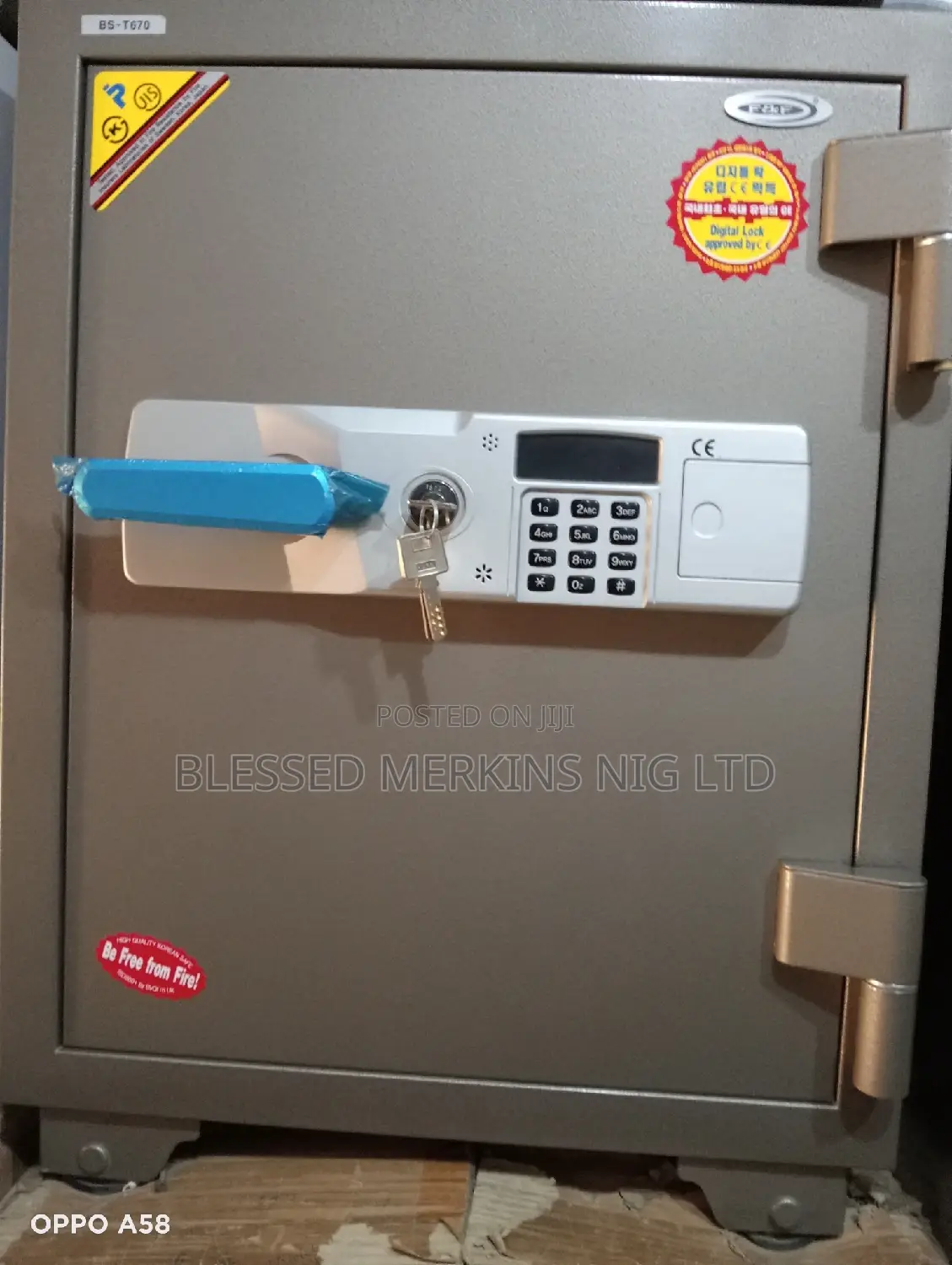 F&F Fire Proof Safe Bs-t670