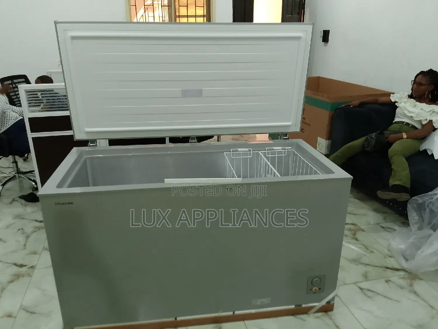 Hisense New Chest Freezer With Removable Basket