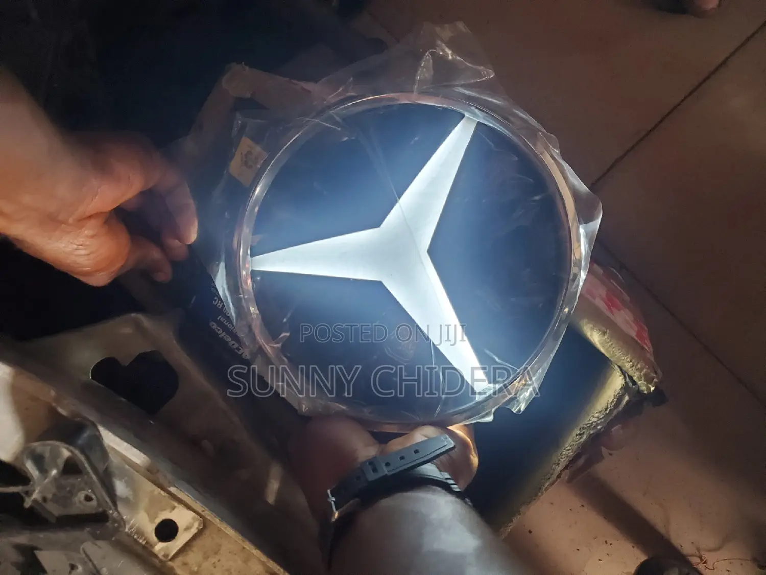 Gle Front Gril Logo Lights