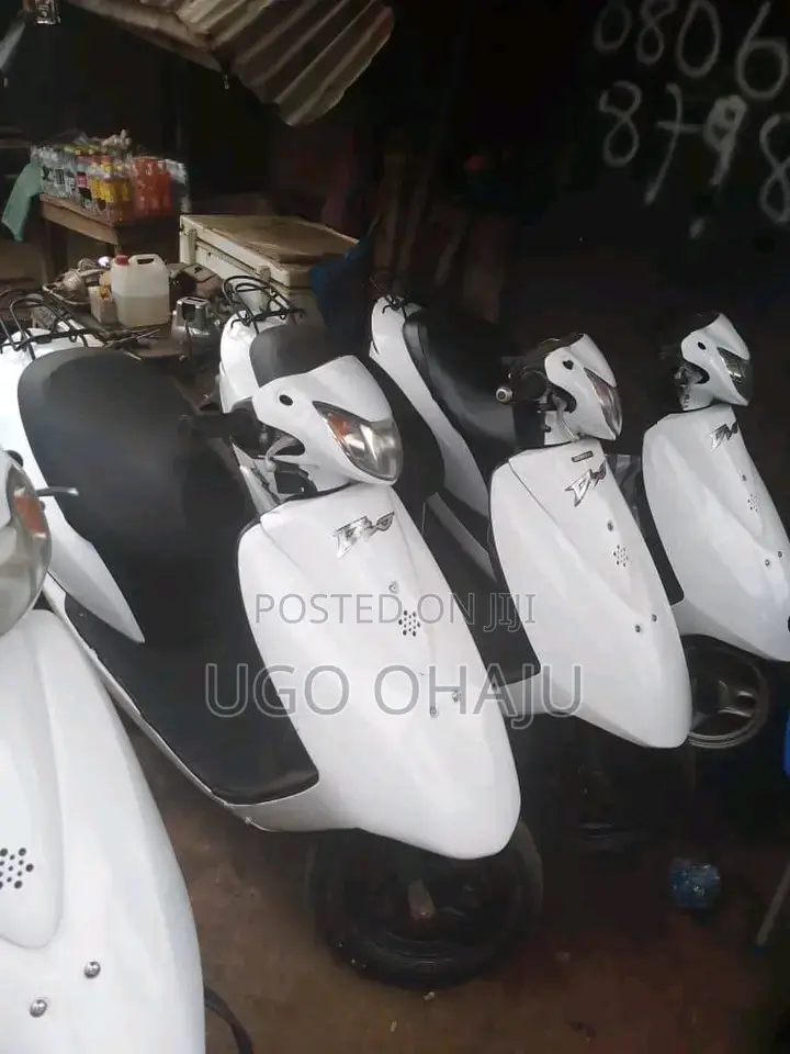 Honda Dio 2017 Red