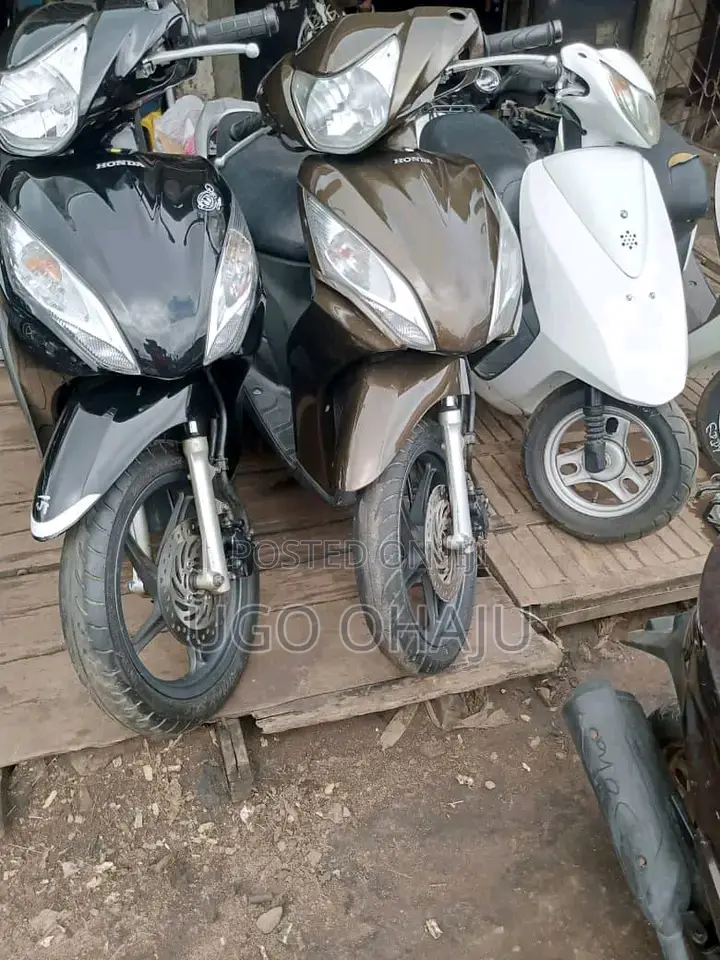 Honda Dio 2017 Red