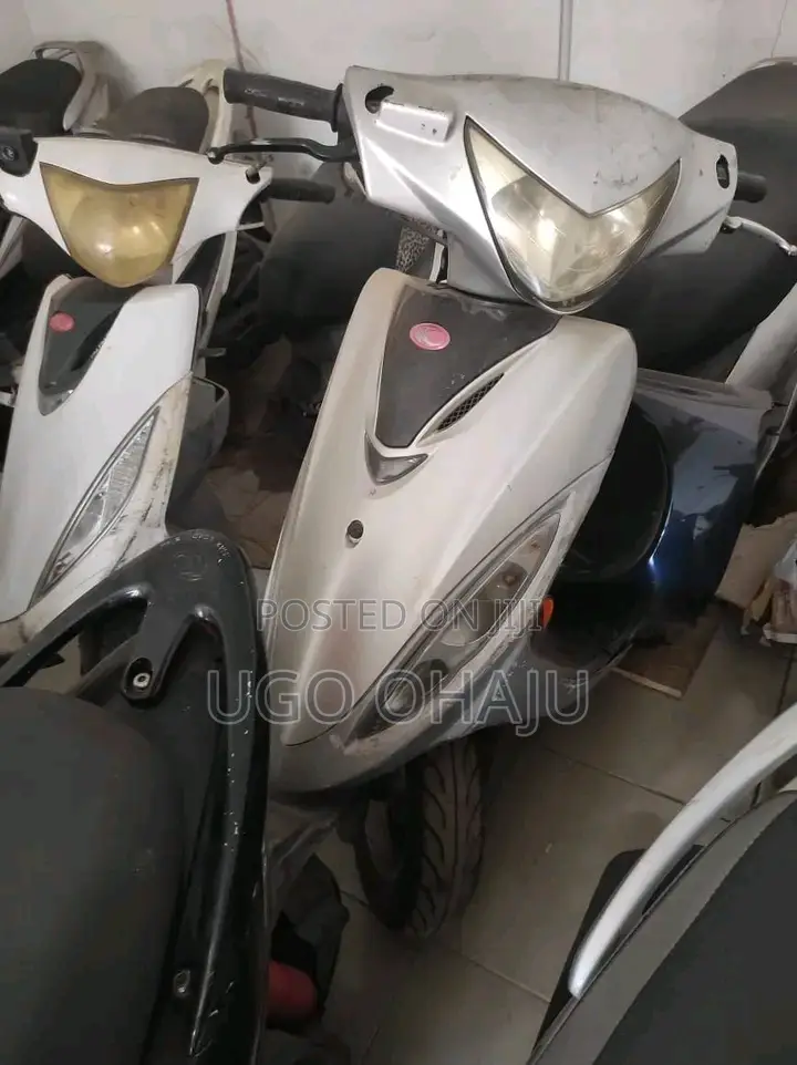 Honda Dio 2017 Red
