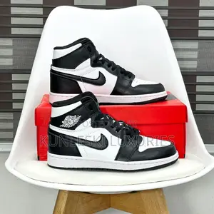 Original Air Jordan 1 Retro High Og 85 Sneakers