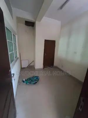 3bdrm Apartment in Lekki Phase One for rent
