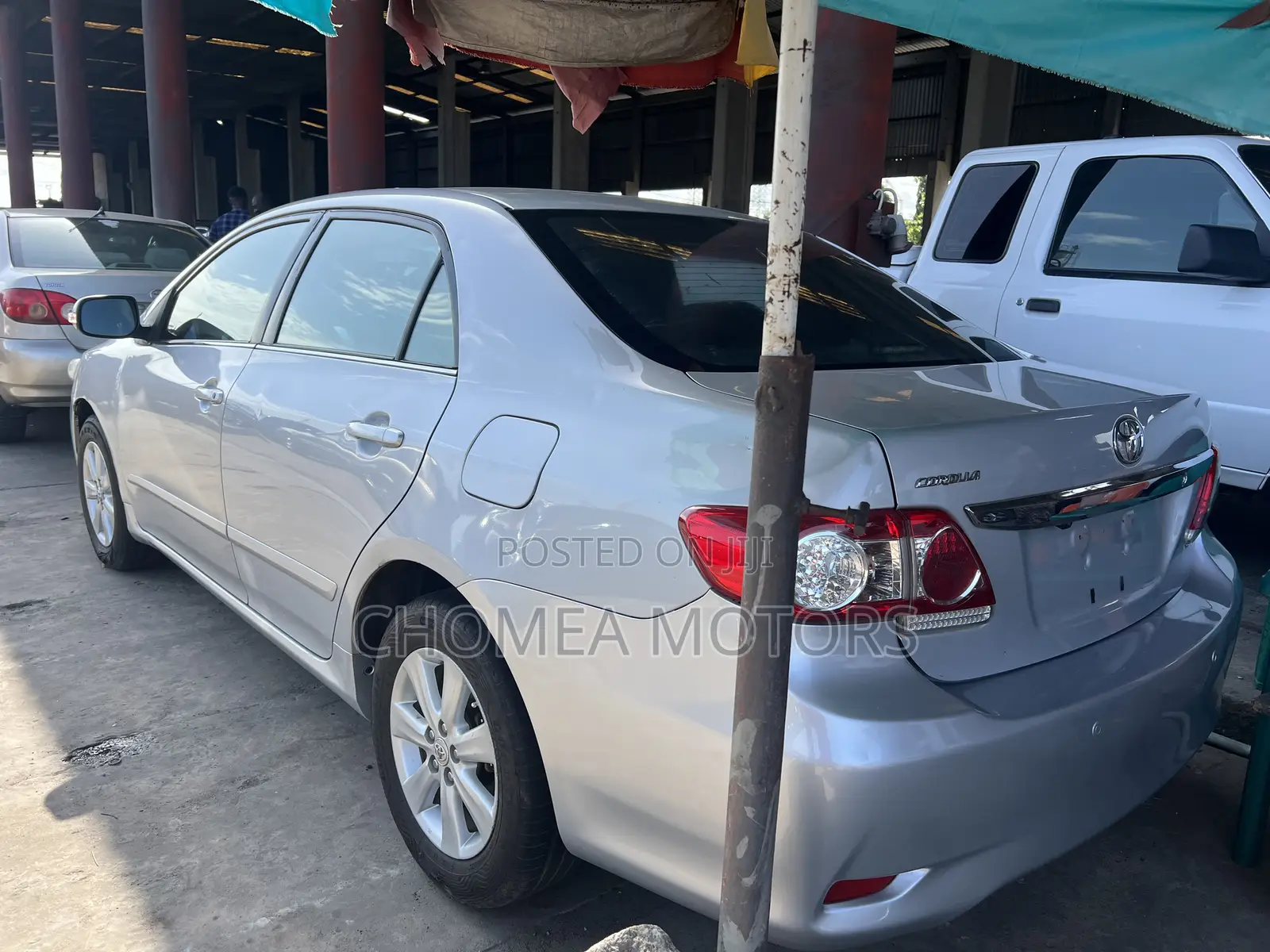 Toyota Corolla 2011 Silver