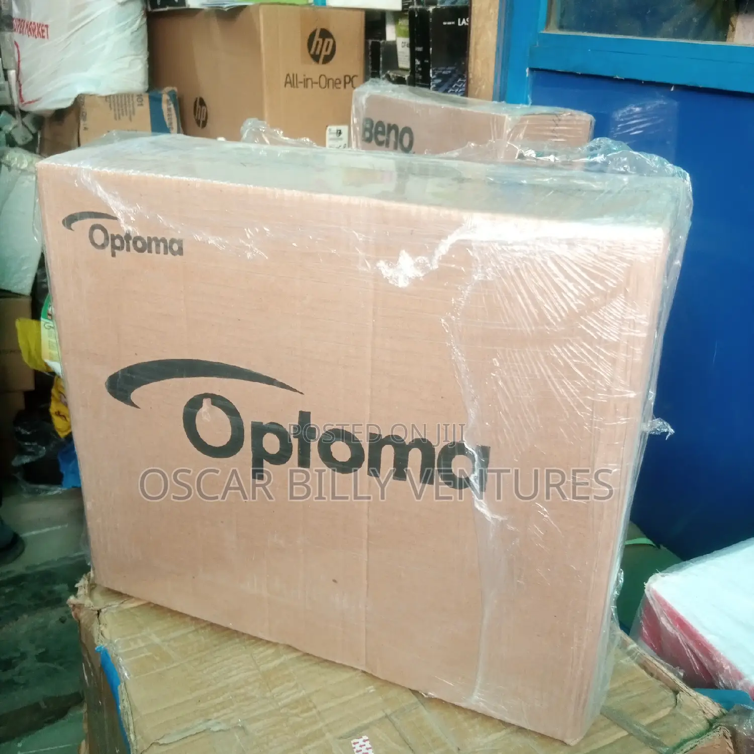 Optoma MH733 Projector