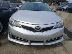 Toyota Camry 2013 Silver