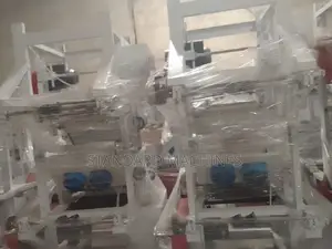 Round Bottle Labelling Machine