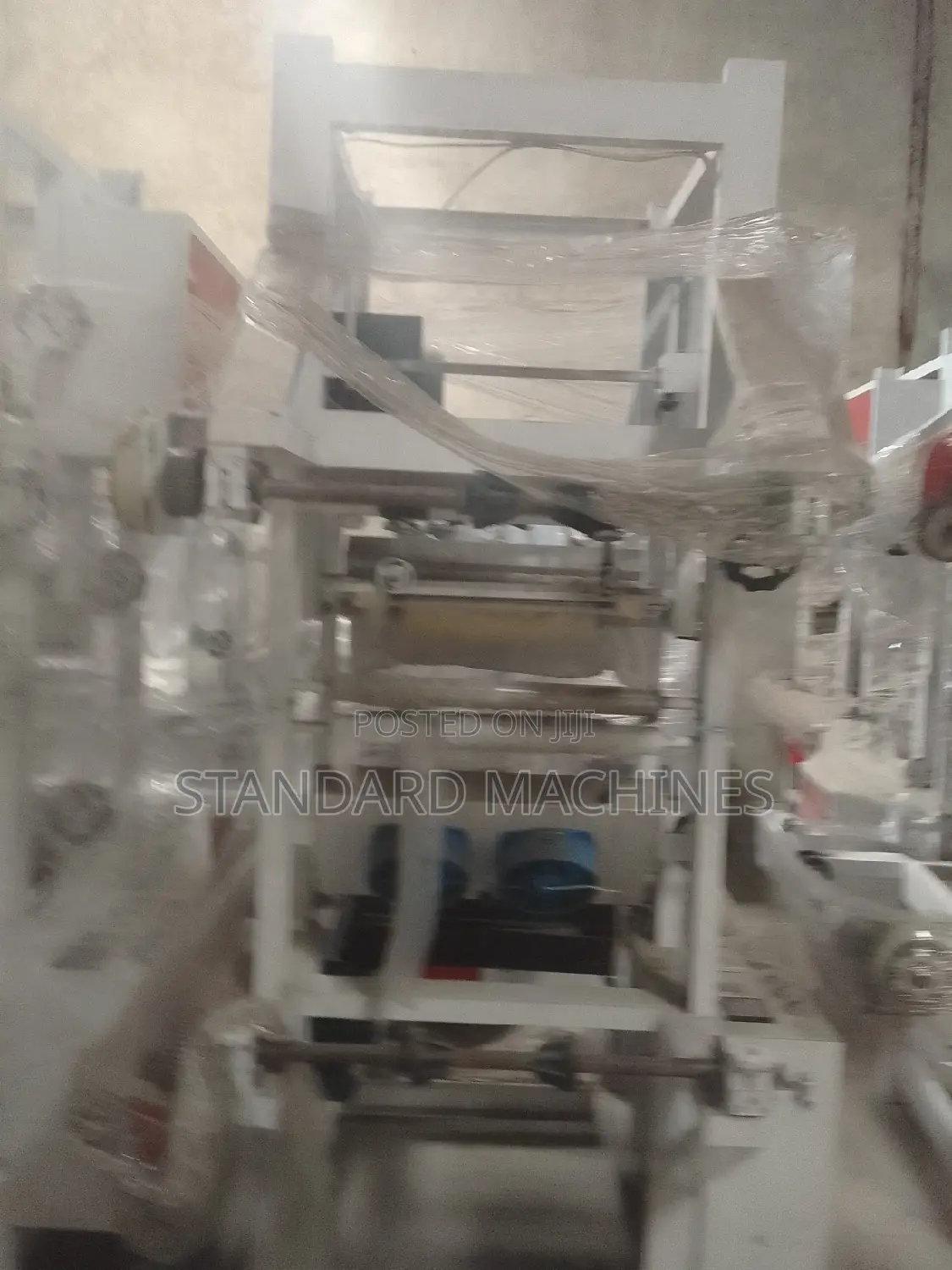 Round Bottle Labelling Machine