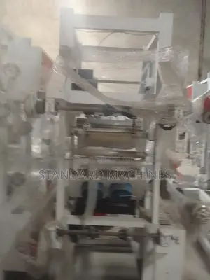 Round Bottle Labelling Machine