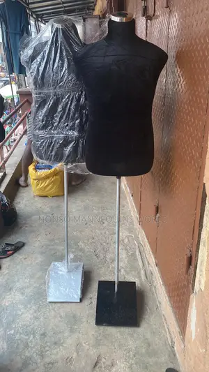 Male Body Form With Well Fitted Metal Base