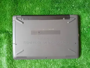 Laptop HP 15-Dw0037wm 8GB Intel Core I3 SSD 256GB