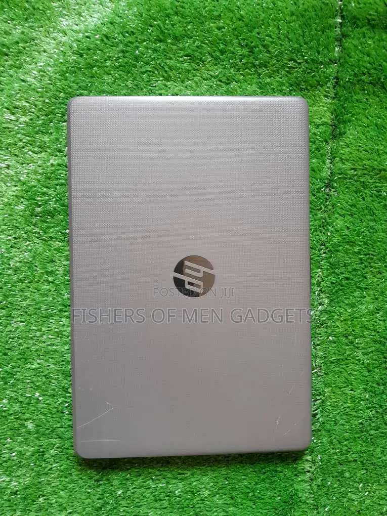 Laptop HP 15-Dw0037wm 8GB Intel Core I3 SSD 256GB