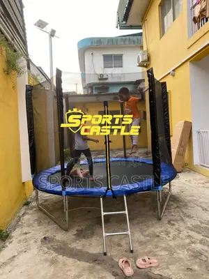Standard 8feet Trampoline With Enclosure