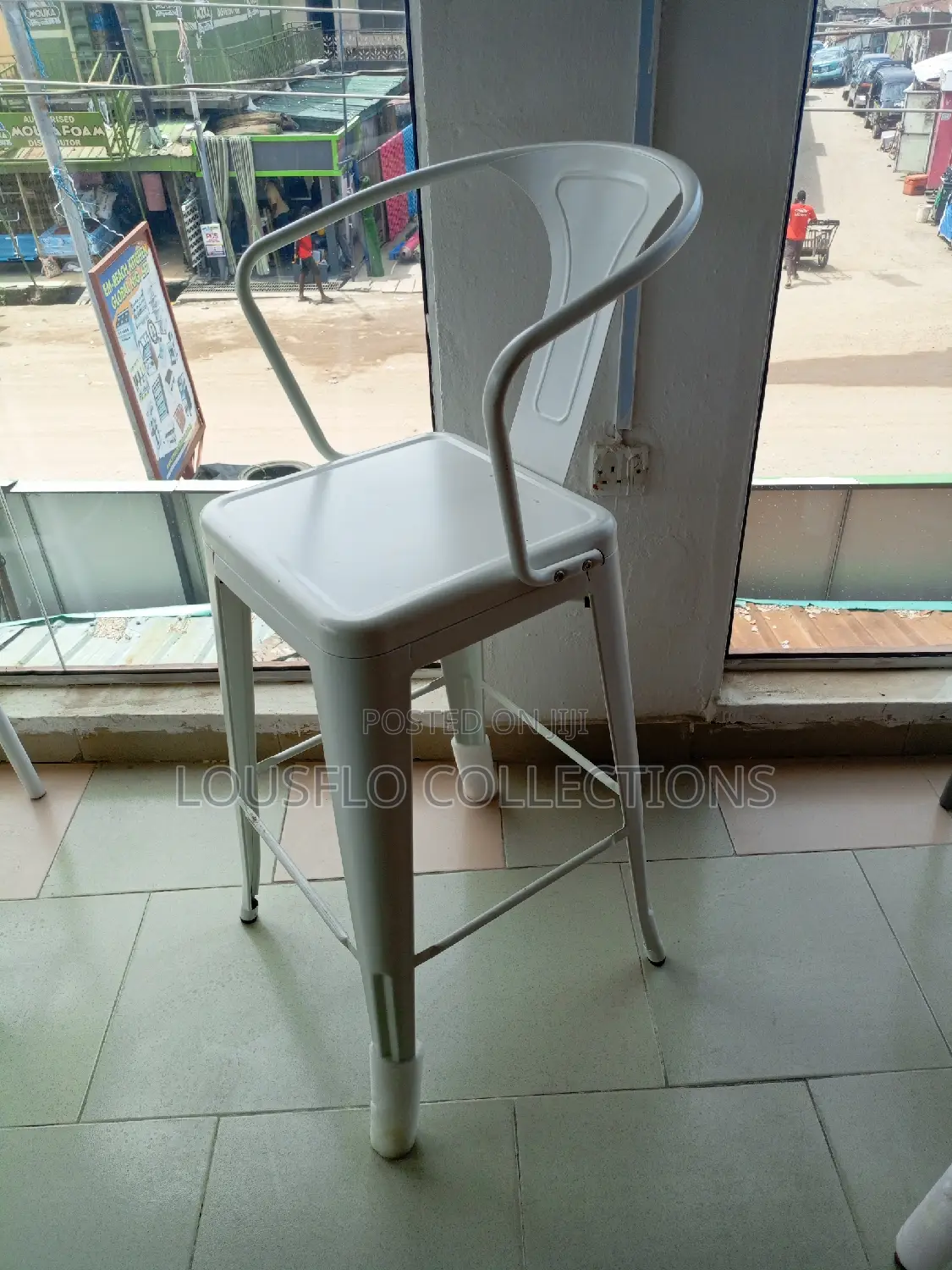 Big Aluminum Bar Stool