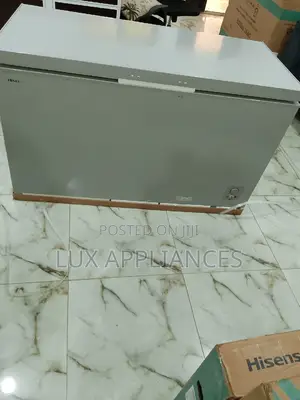 New Hisense Chest Freezer With Removable Basket 420 Liters
