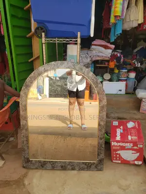 Imported Dressing Mirrors From USA