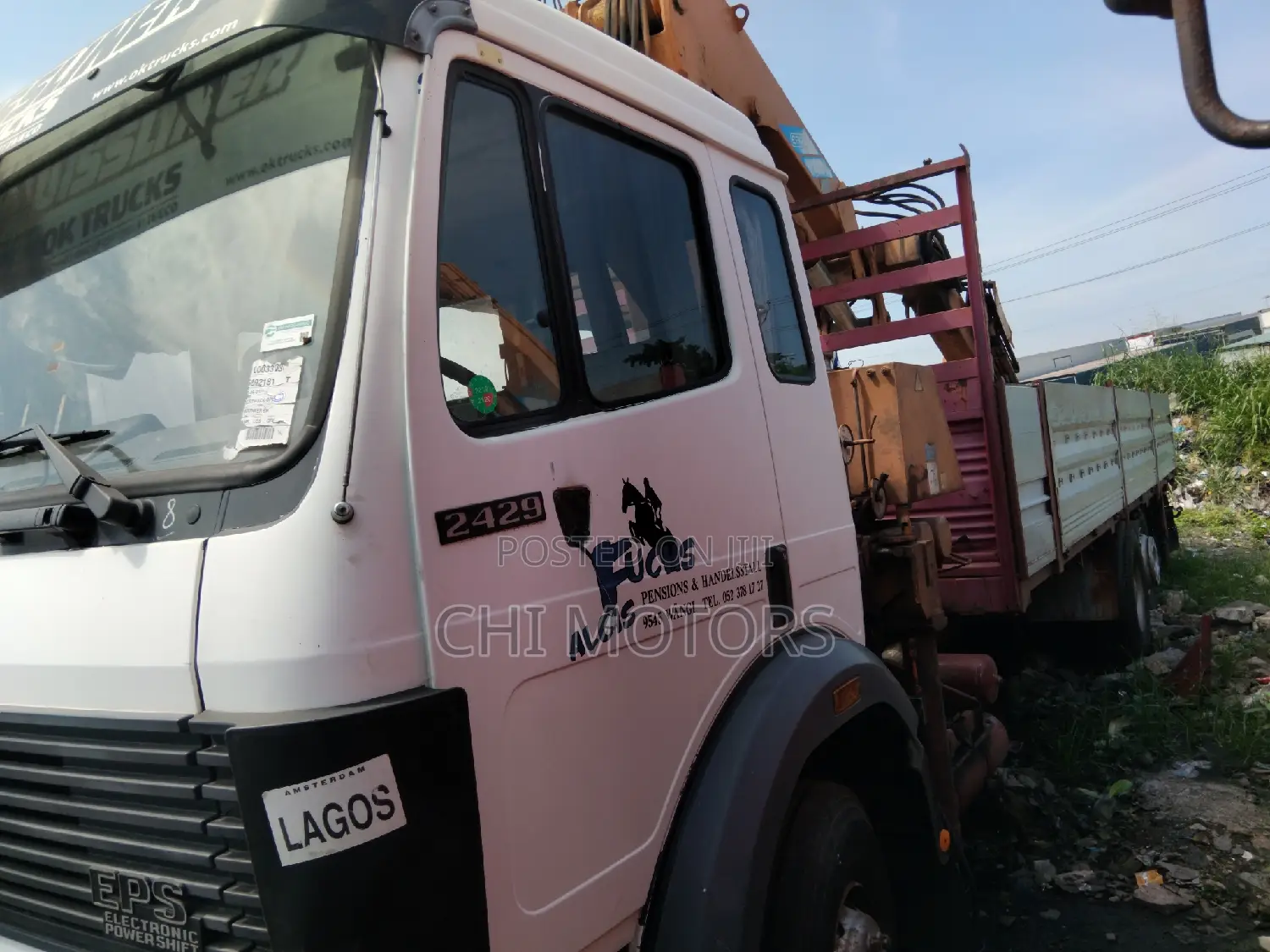 Mercedes Truck 15tons Self-Loader