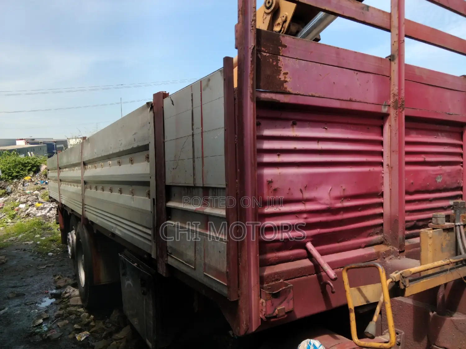 Mercedes Truck 15tons Self-Loader