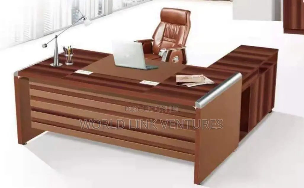 Top Quality Imported Office Table